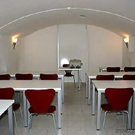 Hotel Emonec 
